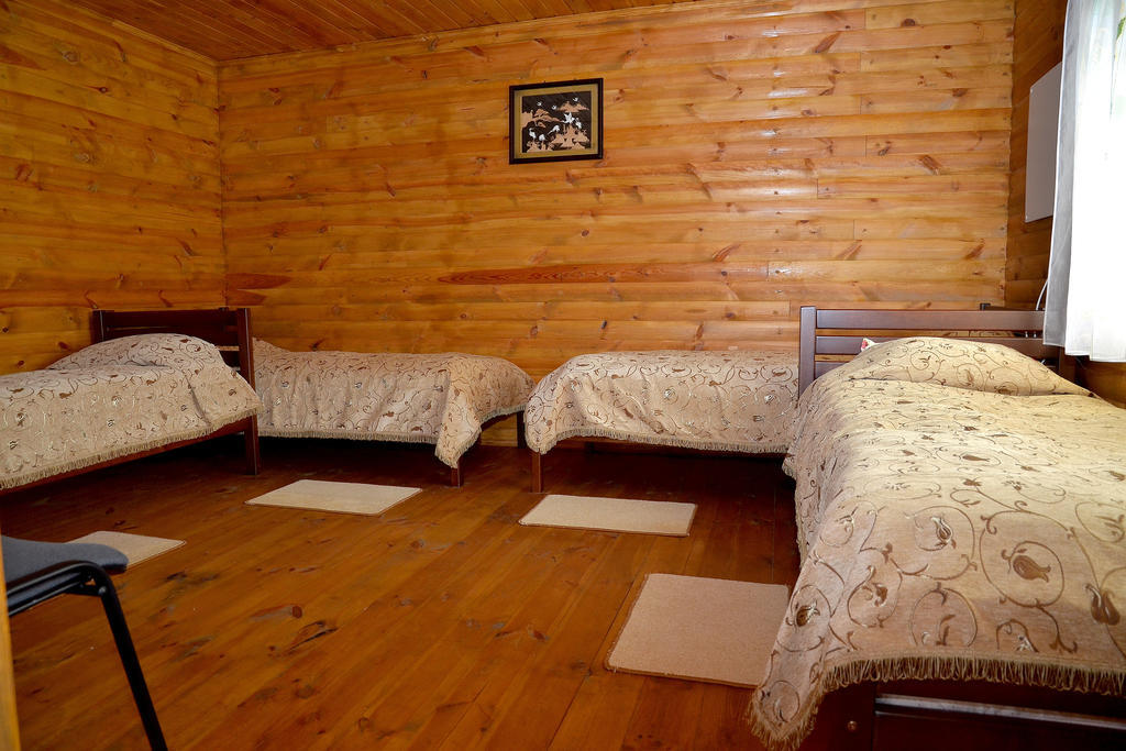Hotel Slavutich Nowa Kachowka Zimmer foto