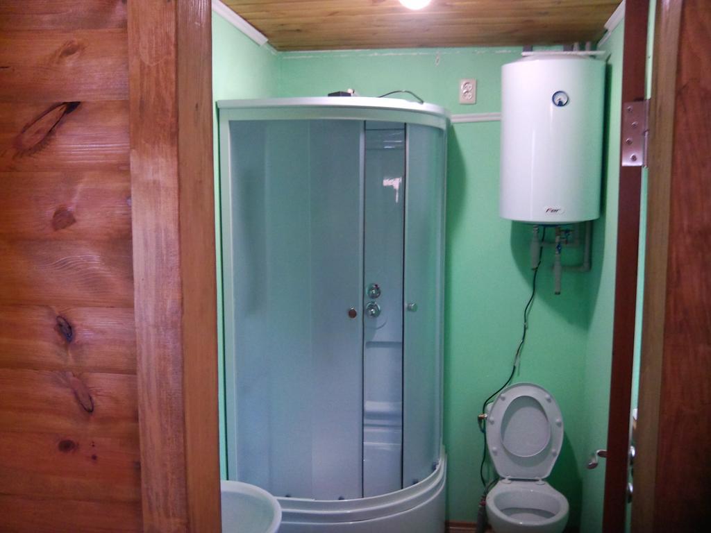 Hotel Slavutich Nowa Kachowka Zimmer foto