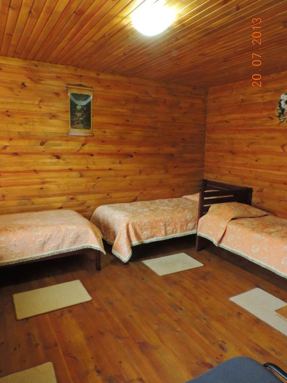 Hotel Slavutich Nowa Kachowka Zimmer foto
